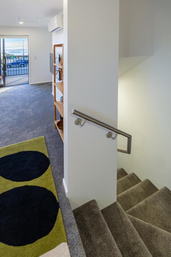 Okioki - Seaside Escape Apartment Christchurch Bagian luar foto