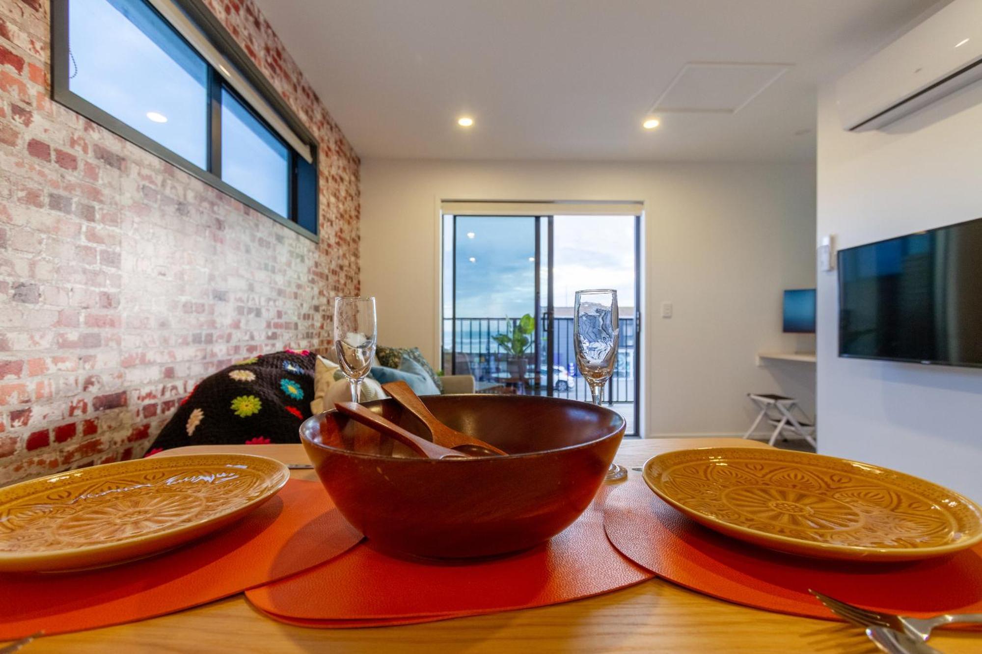 Okioki - Seaside Escape Apartment Christchurch Bagian luar foto