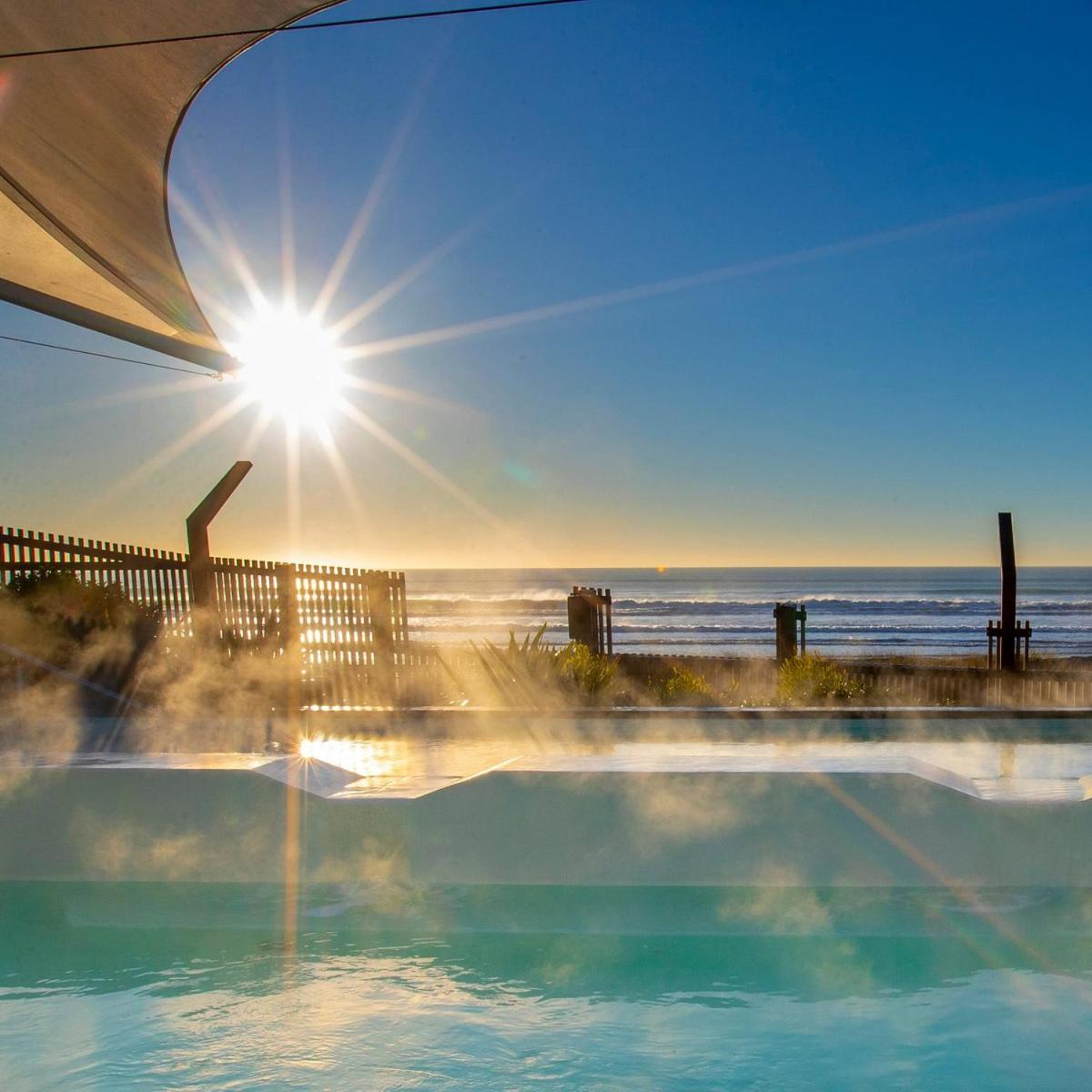 Okioki - Seaside Escape Apartment Christchurch Bagian luar foto